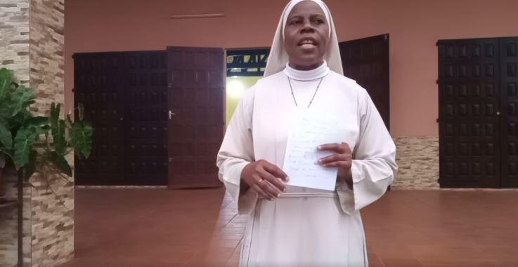Préparatifs du jubilé des soeurs clarisses au Gabon.