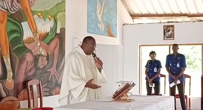 Célébration de la messe de Sainte-Geneviève à la paroisse Saint-Michel du Cap