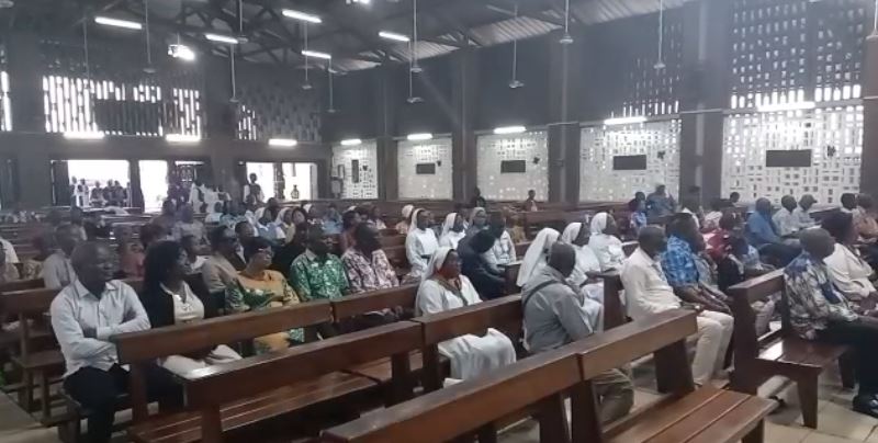 Messe d’action de grâce à la paroisse Saint Michel de Nkembo
