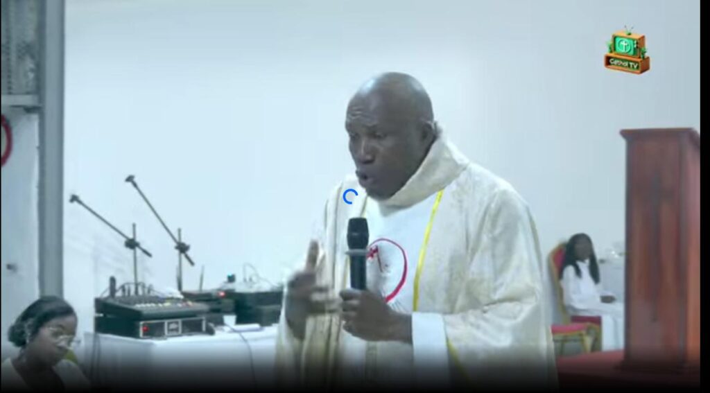 Célebration du Jeudi Saint à la quasi-paroisse Saint  Jean  Albert Le Grand