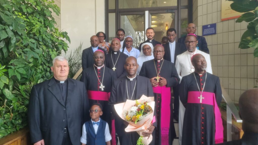 Le Gabon accueille Mgr Relwendé Kisito OUÉDRAOGO