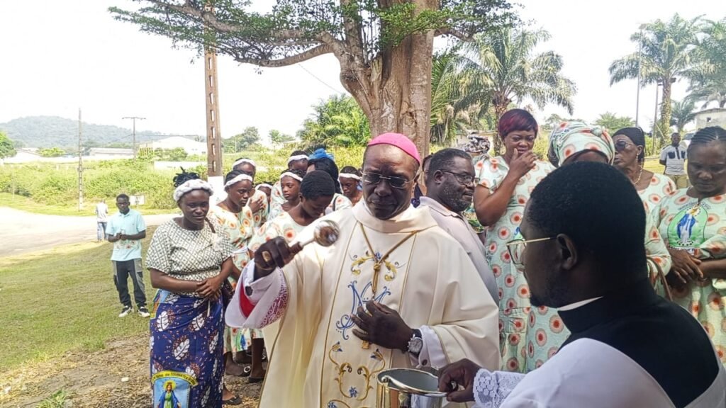 Ngouoni – Célébration d’action de grâce et bénédiction
