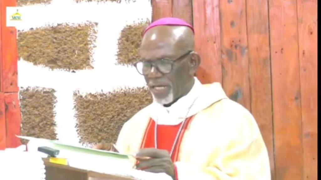 Gabon: Mgr Basile MVE ENGONE a rendu grâce à Dieu à l&rsquo;occasion.de ses 46 ans d&rsquo;ordination épiscopale.