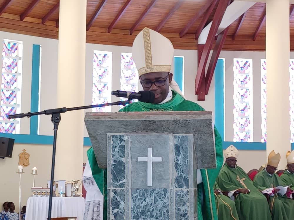 Gabon: Accueil de Mgr Relwendé Kisito OUÉDRAOGO, Nonce Apostolique au Congo et Gabon